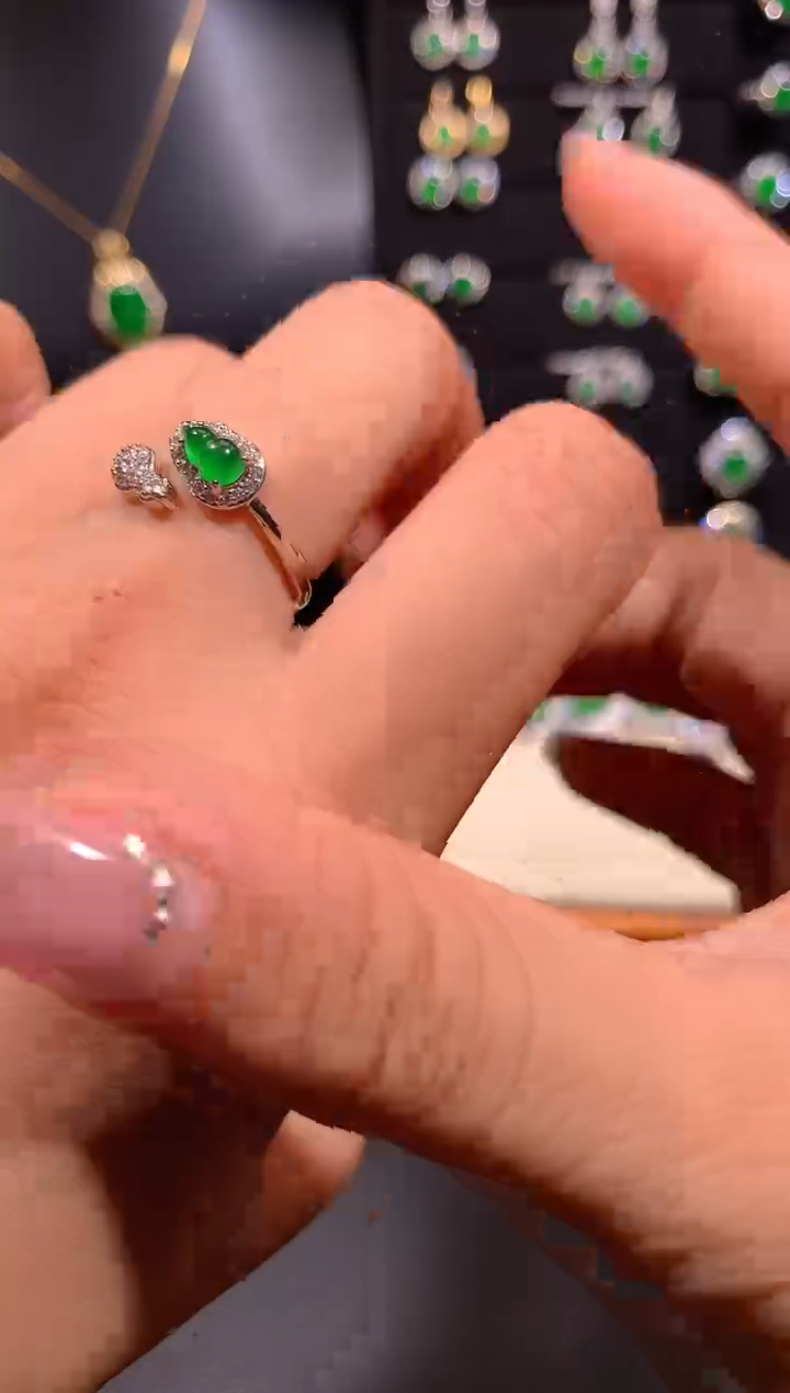 【闪购商品】翡翠戒指未镶嵌多样性