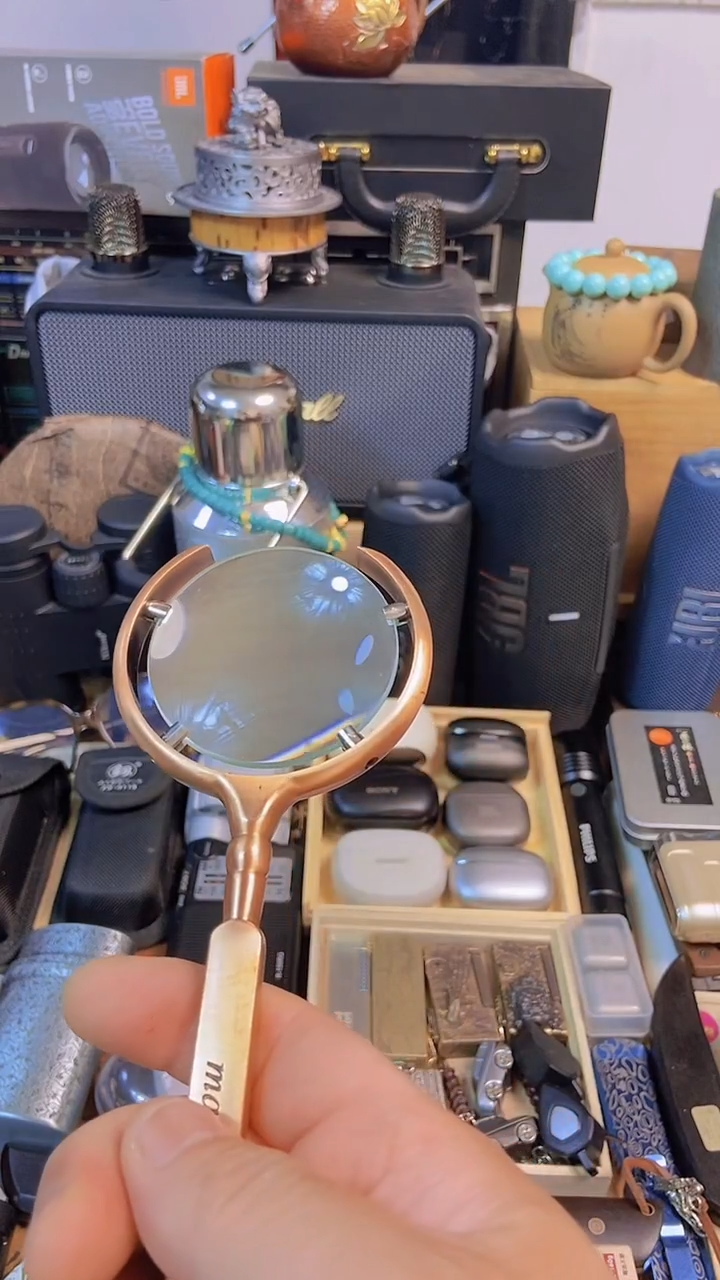 瓷片闪购商品，如图所示