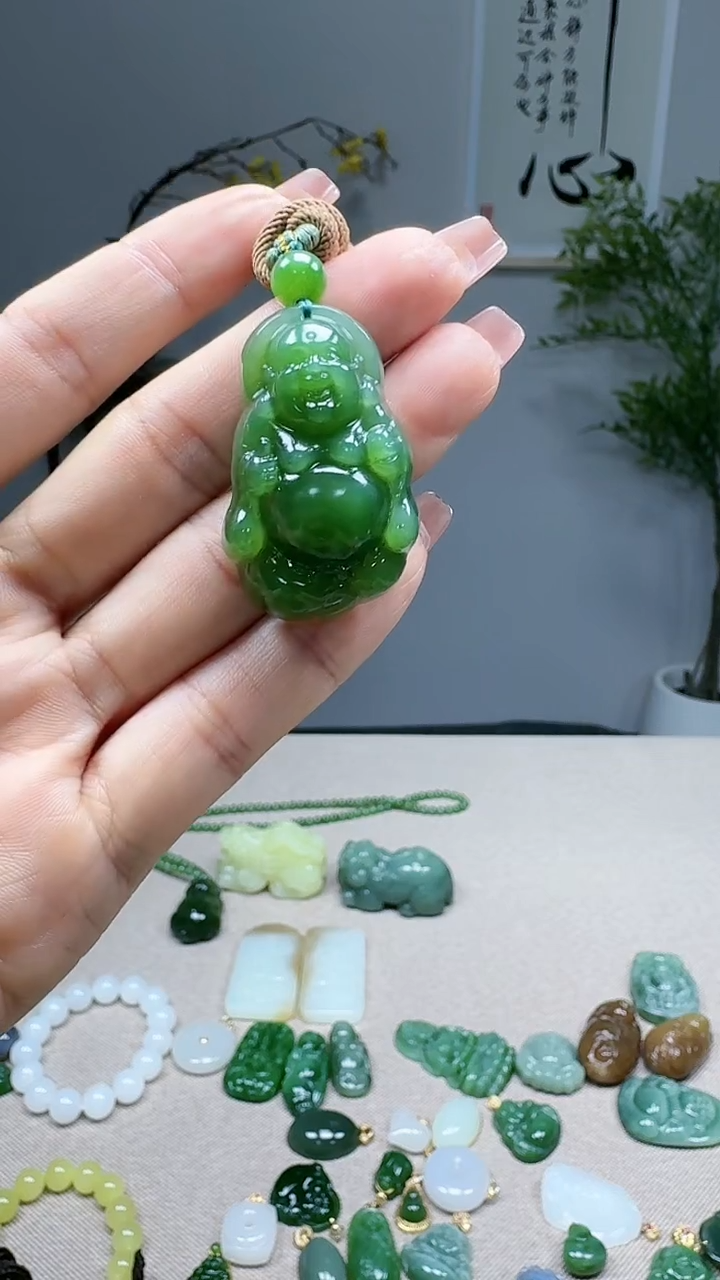 未镶嵌和田玉挂件1