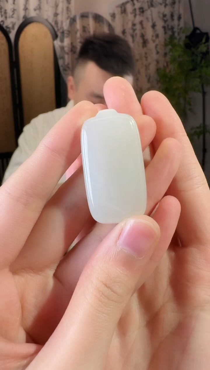 和田玉未镶嵌颈饰无事牌带结构赠绳多样性发货