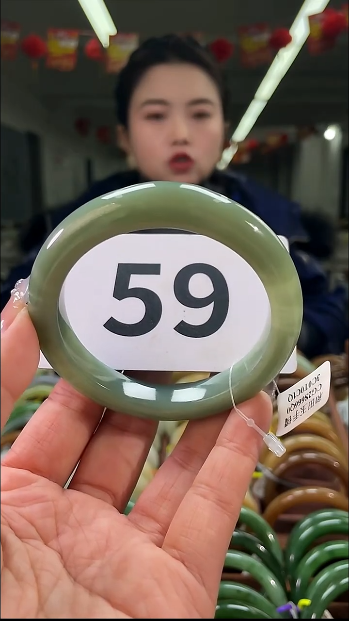 定制和田玉和田玉手镯