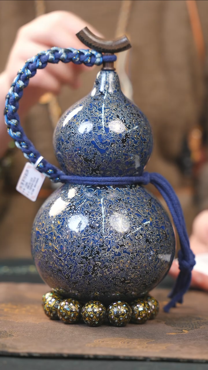 【闪购商品】Yi239漆艺酒葫芦不包手串及旋转底座