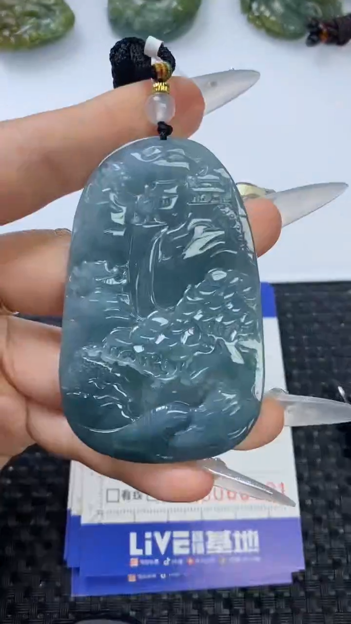 【闪购商品】翡翠颈饰未镶嵌1111111111111111