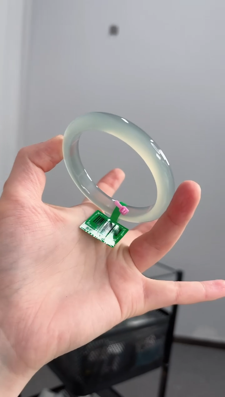 【闪购商品】玛瑙/玉髓手镯未镶嵌59圈