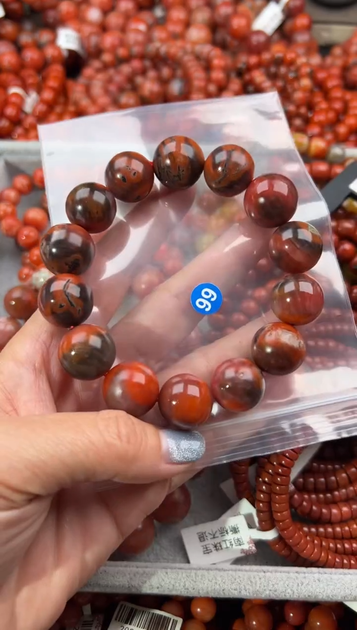 未镶嵌手串南红玛瑙16+
