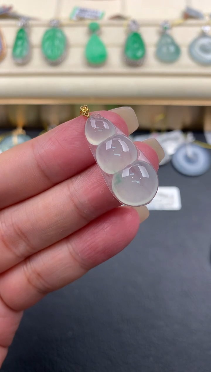 【闪购商品】翡翠颈饰18K金镶嵌Q603      