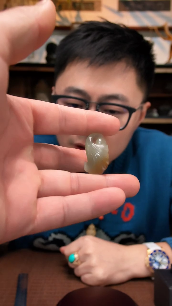 颈饰未镶嵌和田玉和田玉叶子吊坠ZD编绳