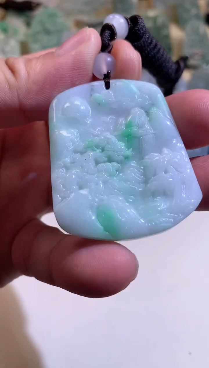 【闪购商品】翡翠颈饰未镶嵌01/22/146