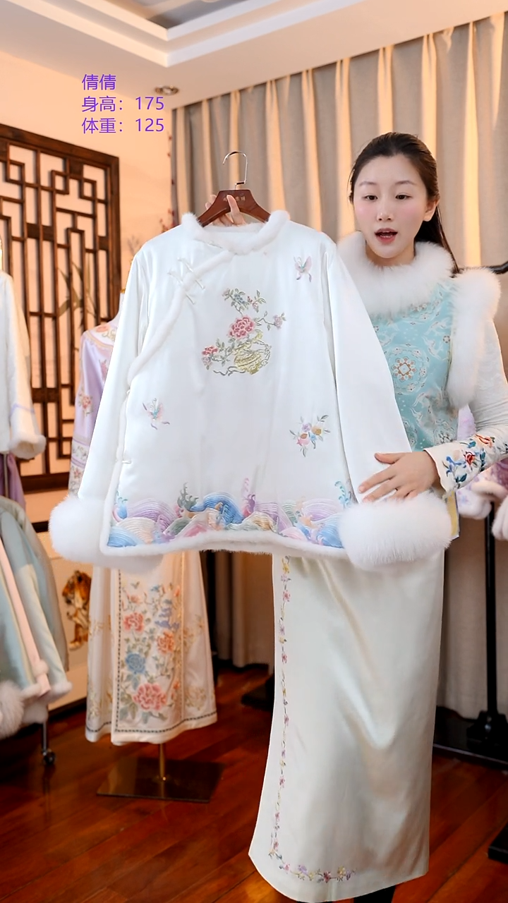 刺绣白色冬款上衣  非遗苏绣服饰一物一件