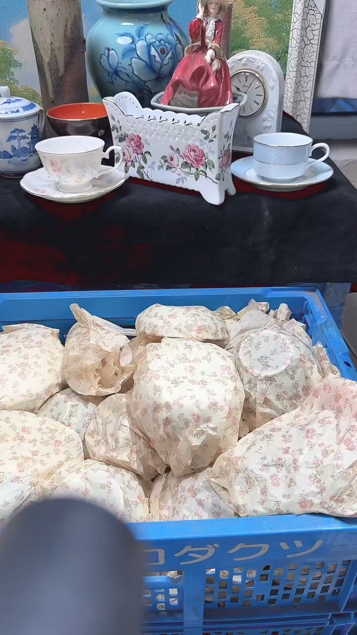 瓷片风****～-------