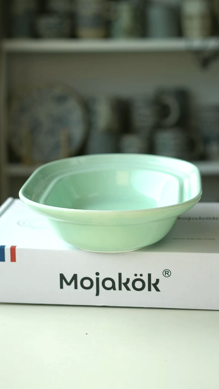 微瑕出法国Mojakok薄荷绿椭圆盘25cm@4-2@