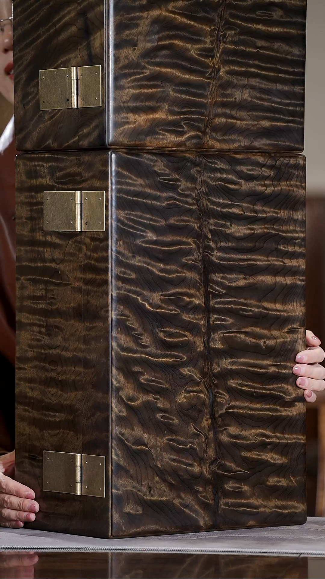 金丝楠云彩纹藏品级一木一器盒首饰盒48.5*32*21cm