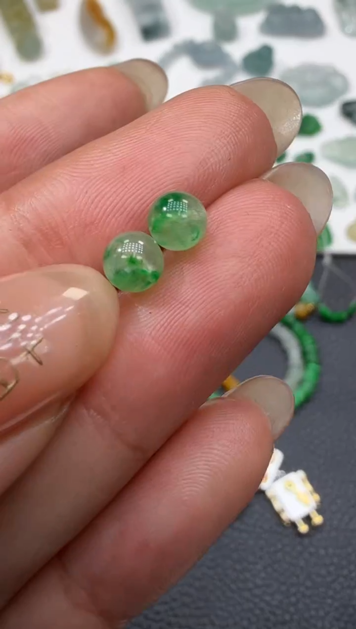 未镶嵌定制翡翠4.8*