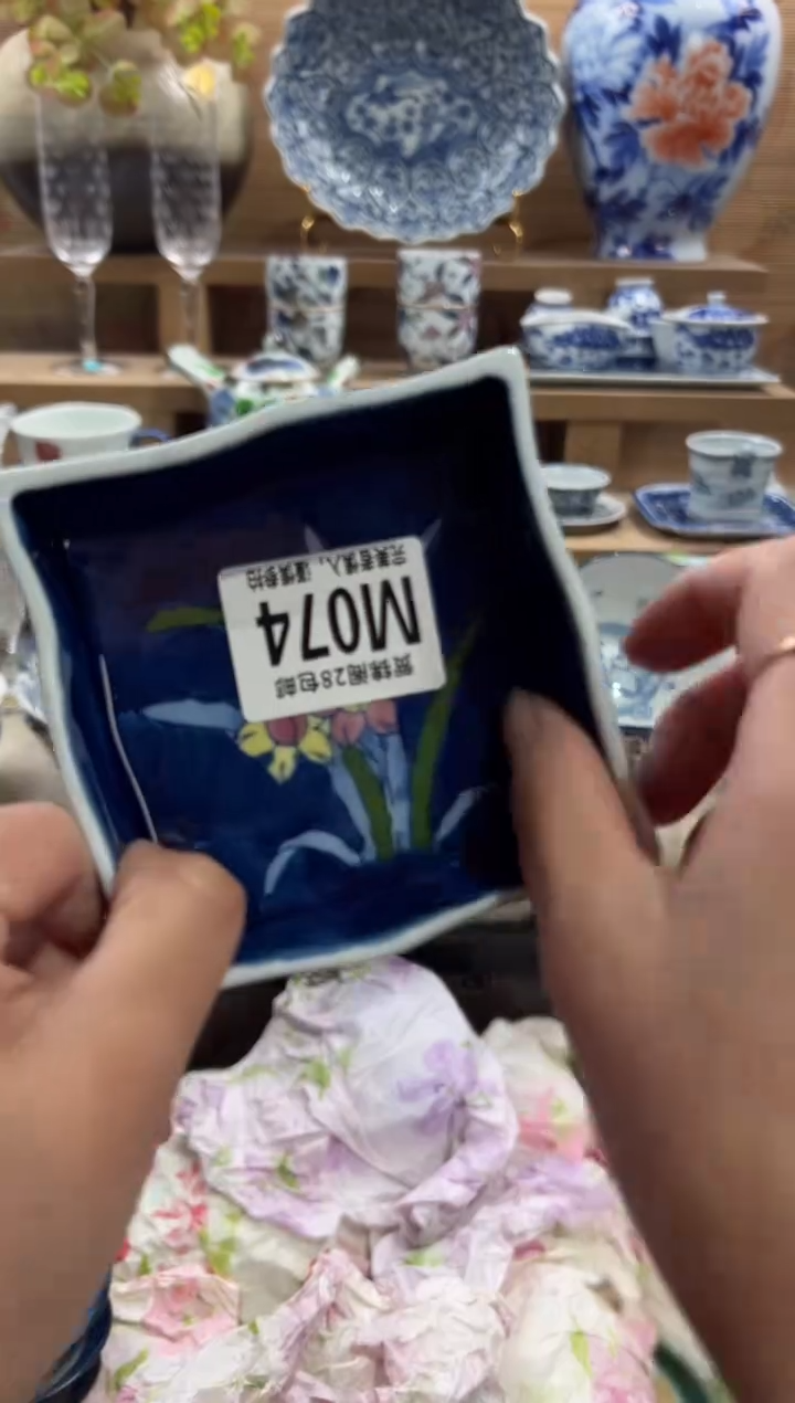 瓷片微*      M074