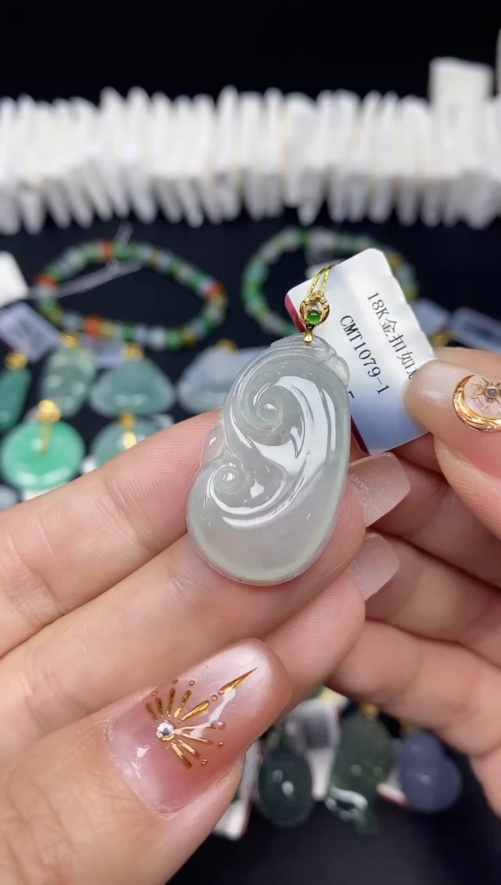 吊坠(不含链)18K金镶嵌翡翠如意18K金扣镶嵌@@CMT1079-1