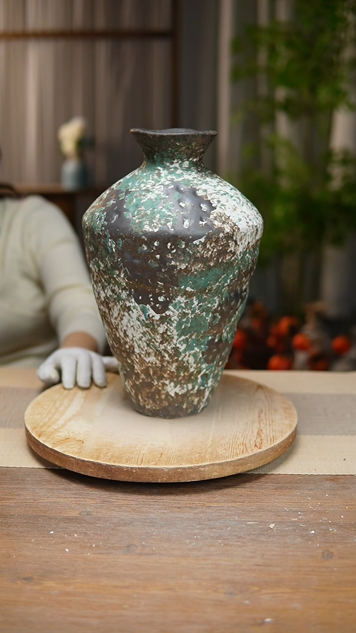【闪购商品】陶瓷 花器涂鸦绿高脚