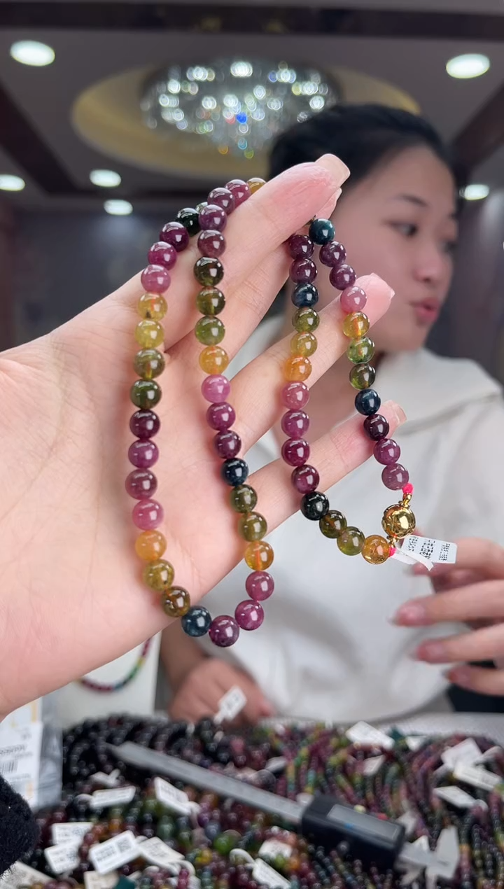 【闪购商品】/未镶嵌碧玺7mm+碧玺多圈多样性发货