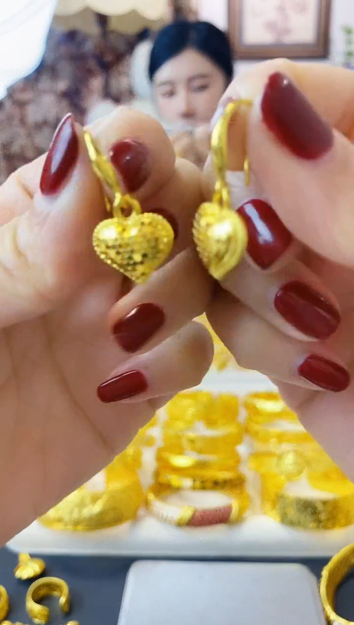 合金无龙鳞爱心耳坠