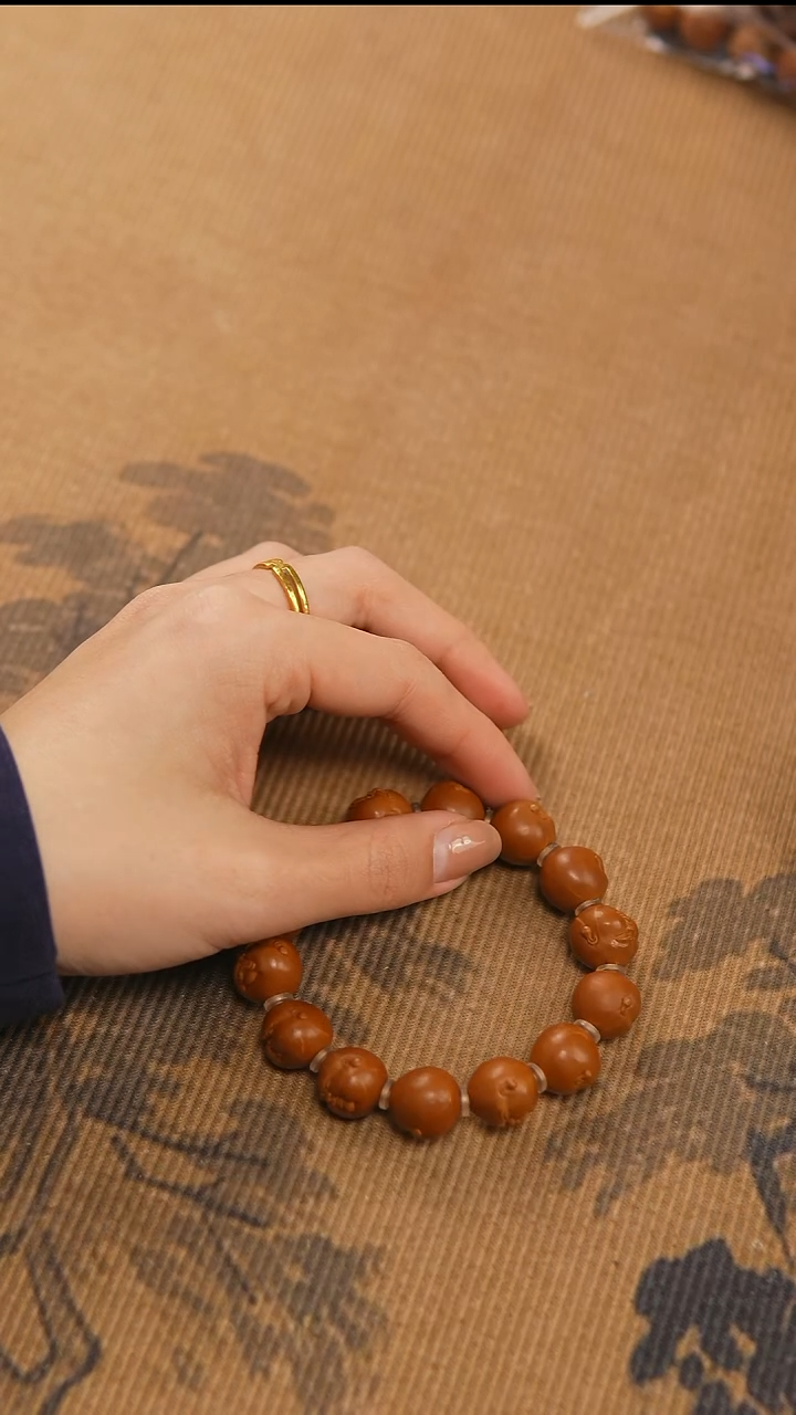 吊坠橄榄核百态1.5