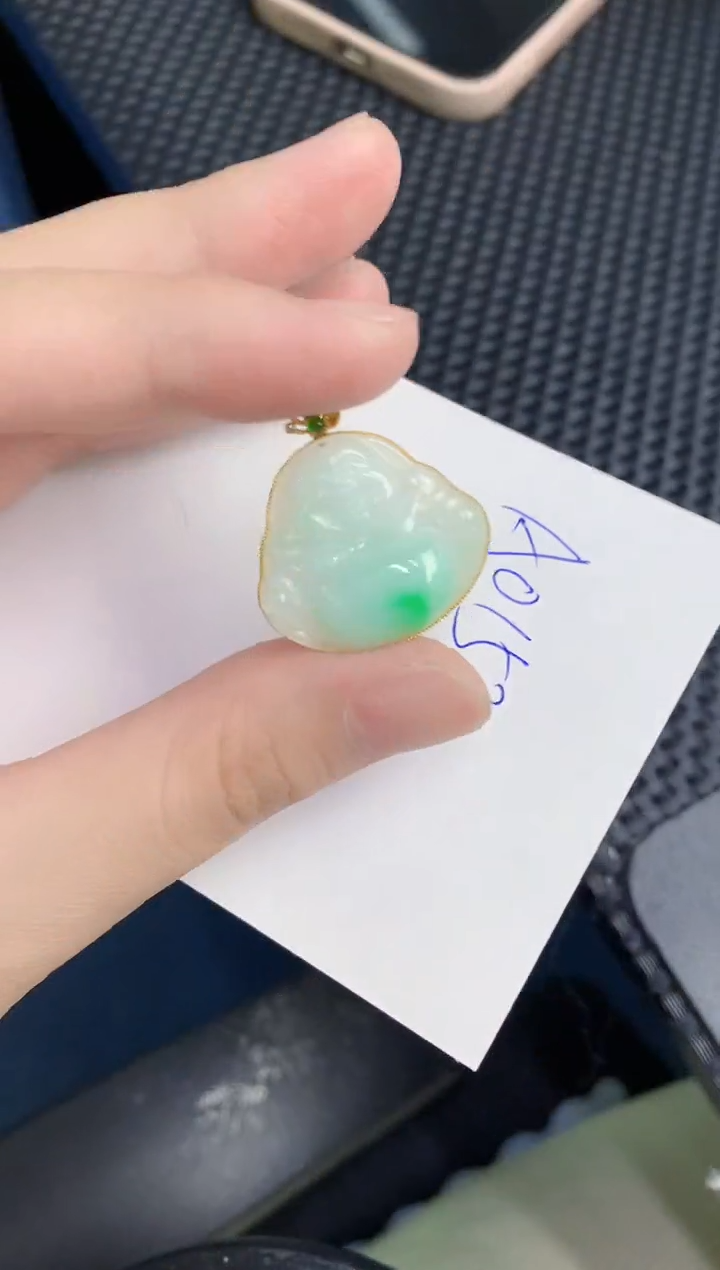 【闪购商品】翡翠颈饰18K金镶嵌0000000000