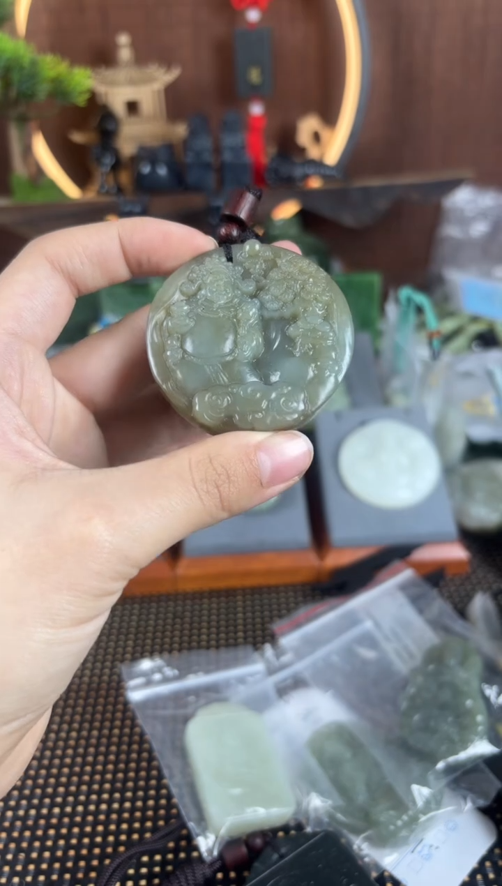 【闪购商品】和田玉颈饰未镶嵌1