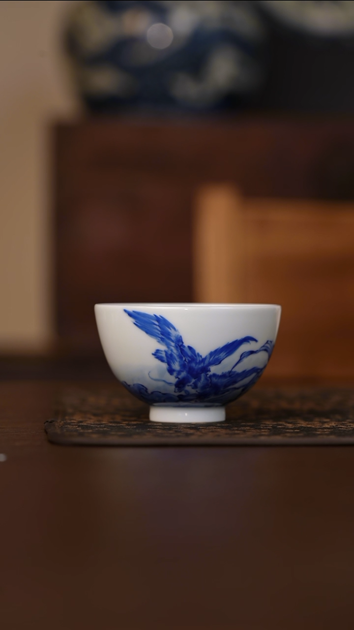 纯手工手绘青花杯子