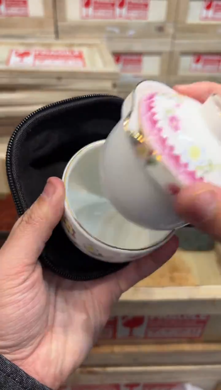 瓷片@@@@@@@@@@@@@@GP046