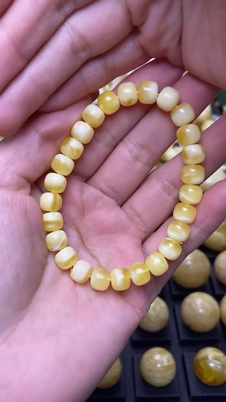 【闪购商品】琥珀裸石未镶嵌葵.118