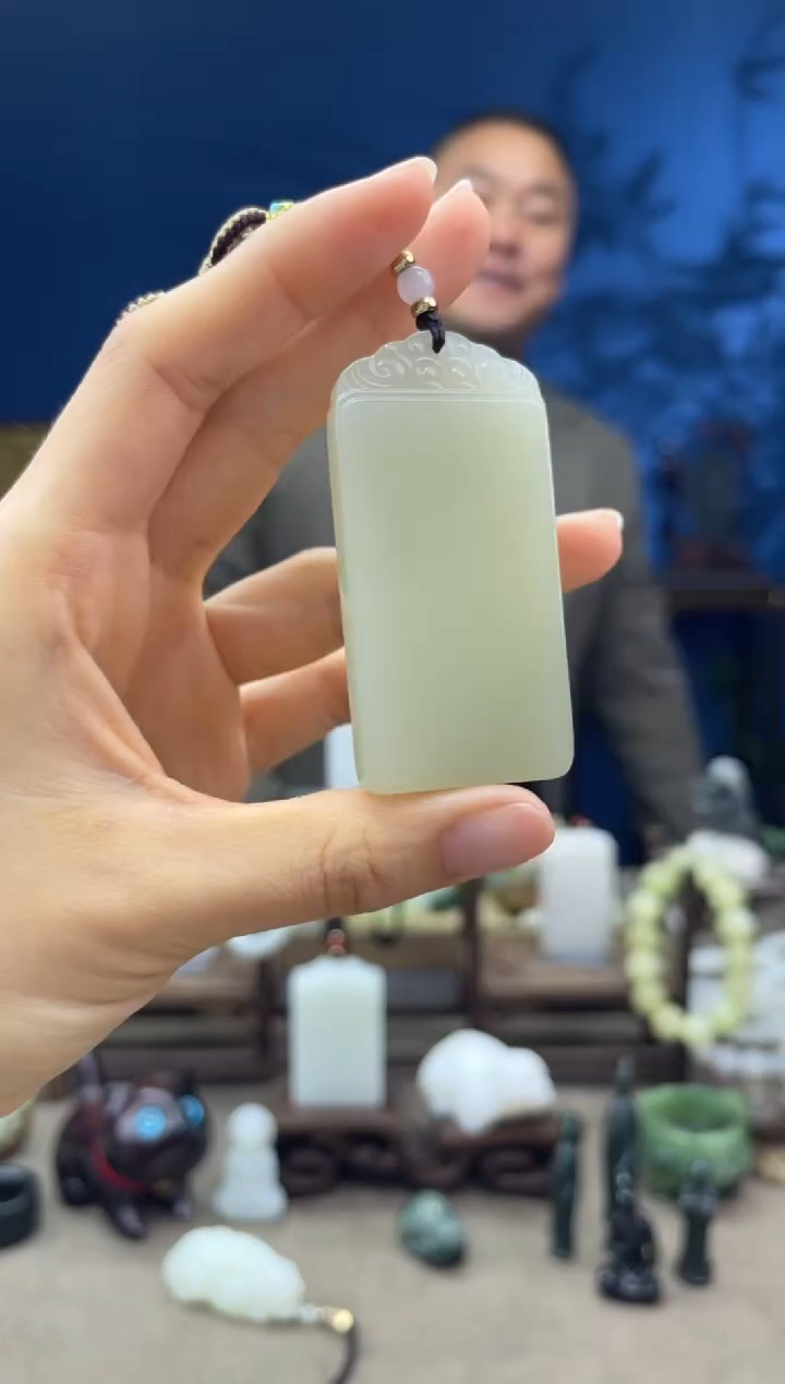 【闪购商品】和田玉颈饰未镶嵌1