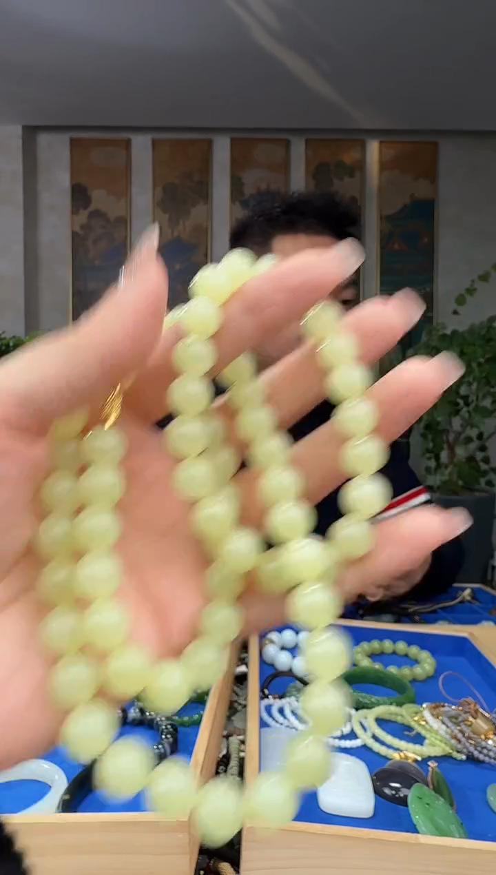 颈饰未镶嵌和田玉拍一发一