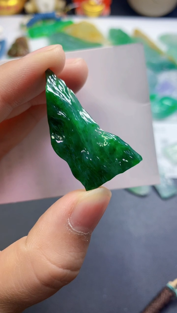 【闪购商品】翡翠吊坠(不含链)未镶嵌525