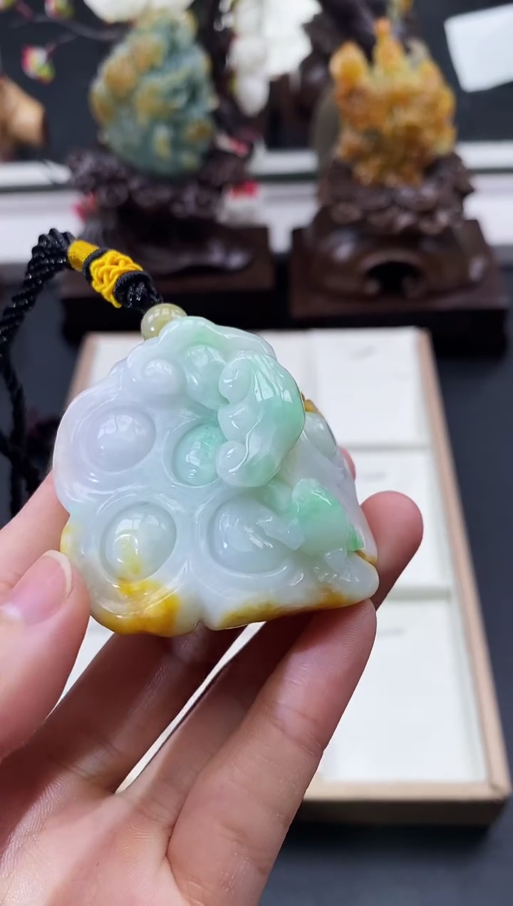 颈饰未镶嵌翡翠天然缅甸A货翡翠