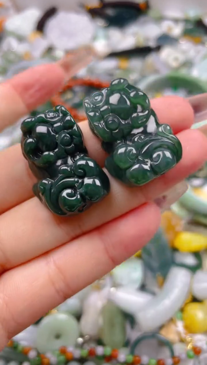 【闪购商品】翡翠颈饰未镶嵌/E/翡翠A货一图一物