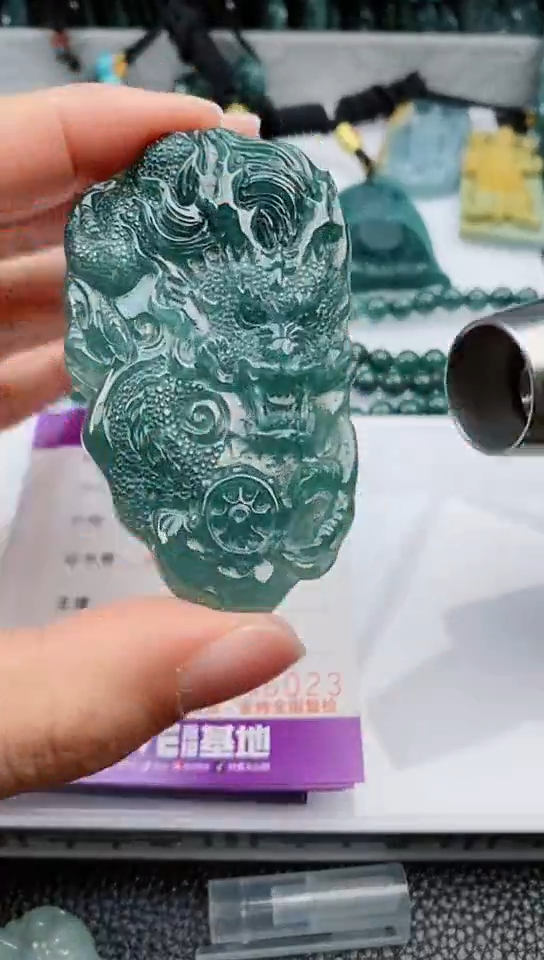 【闪购商品】翡翠颈饰未镶嵌