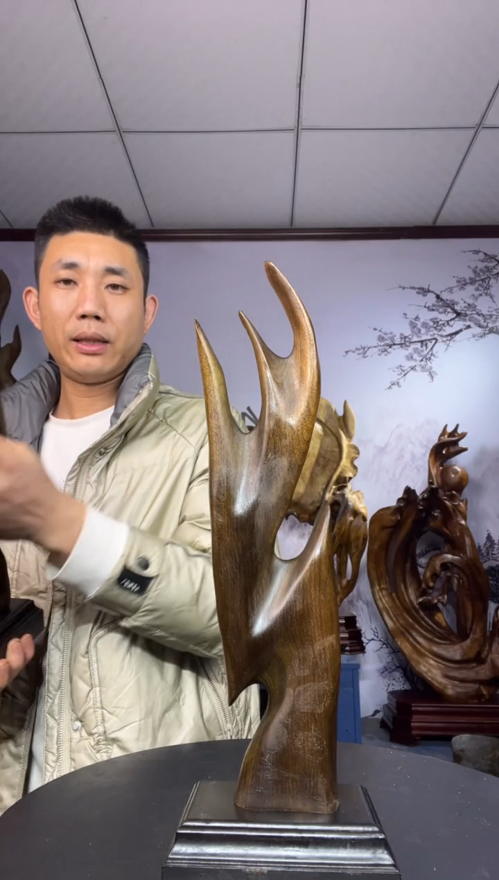 金丝楠木雕款淽**Y金丝楠木工艺品摆件