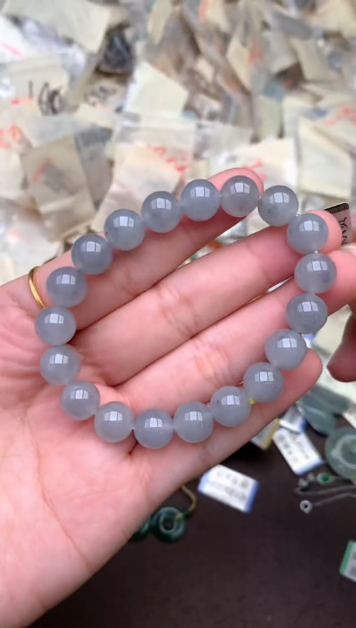未镶嵌挂件翡翠   —