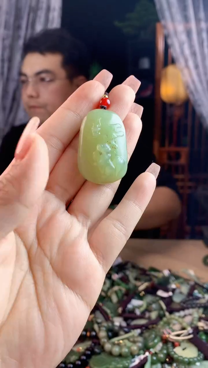 【闪购商品】和田玉挂件未镶嵌多样性发货拍一发一