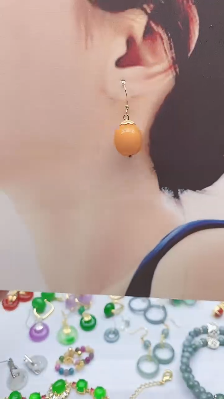 蜜蜡未镶嵌耳饰82