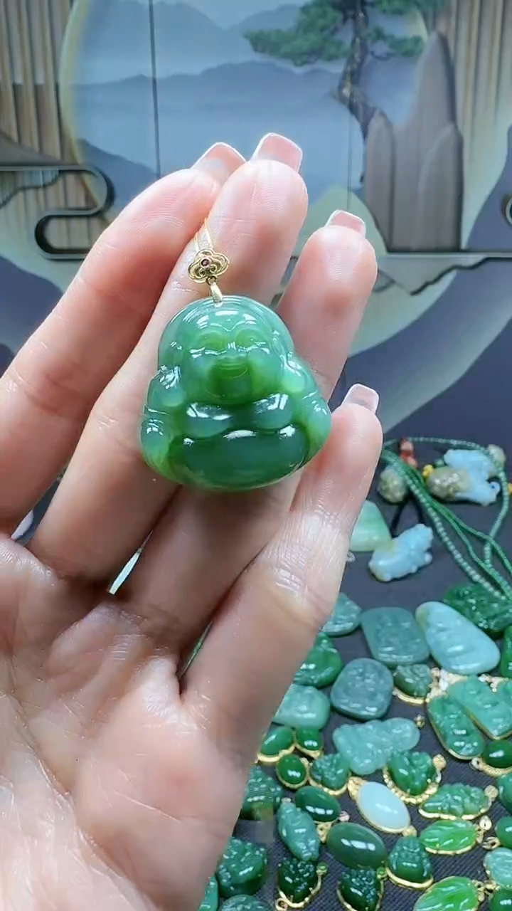 【闪购商品】和田玉挂件18K金镶嵌1