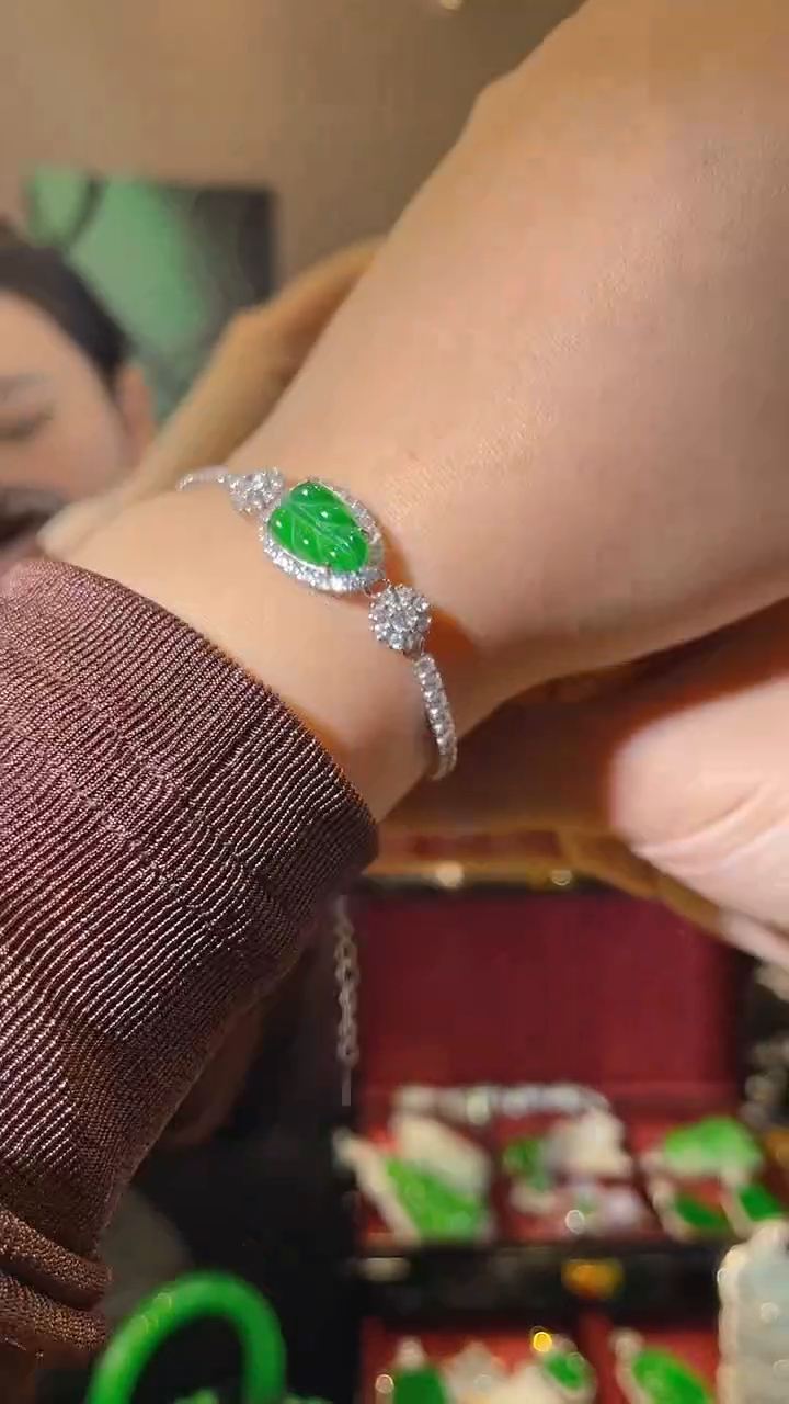 【闪购商品】翡翠手链银S925镶嵌天然翡翠A货