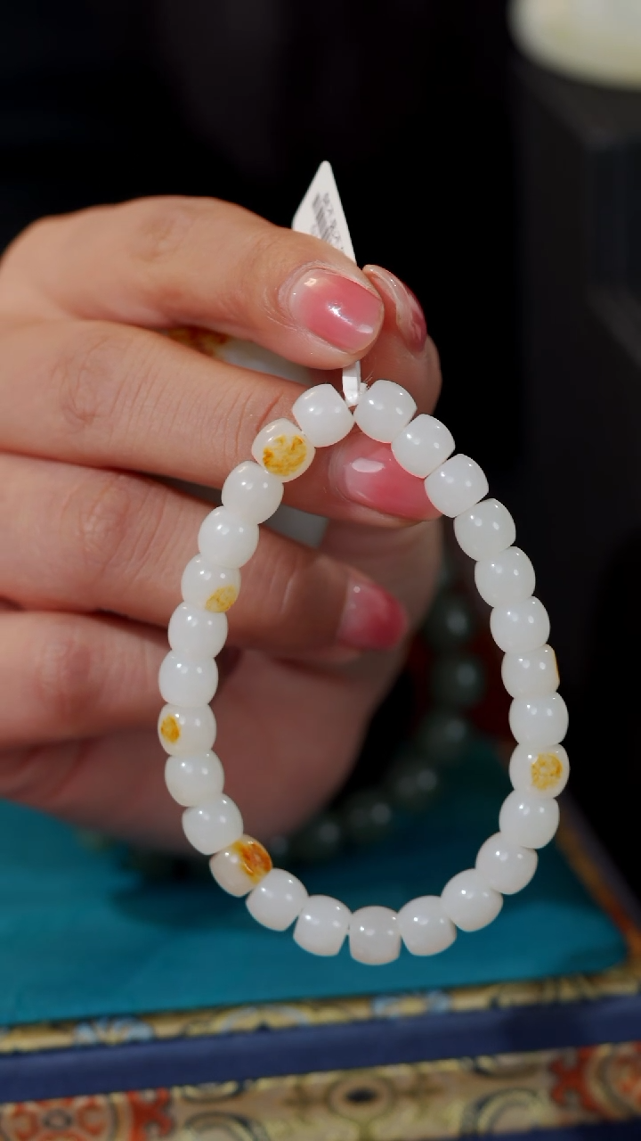 【闪购商品】和田玉颈饰未镶嵌31/