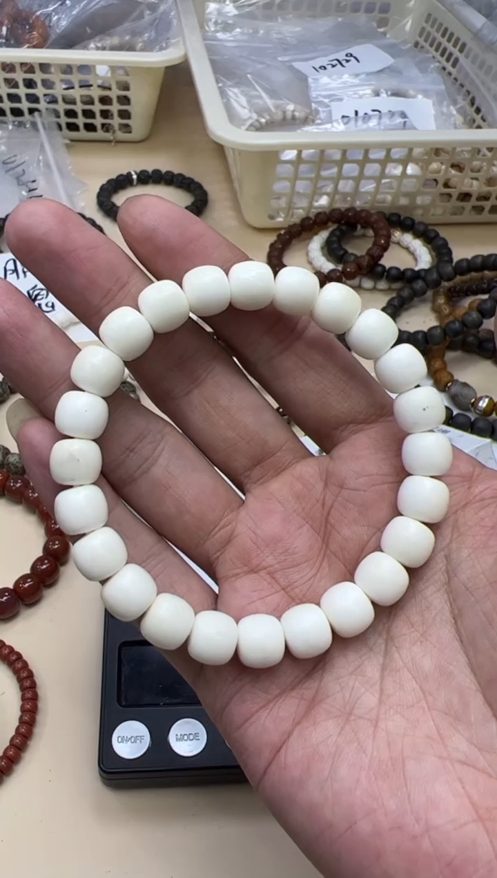 【闪购商品】白玉菩提手串021907 白玉菩提蜜L单圈