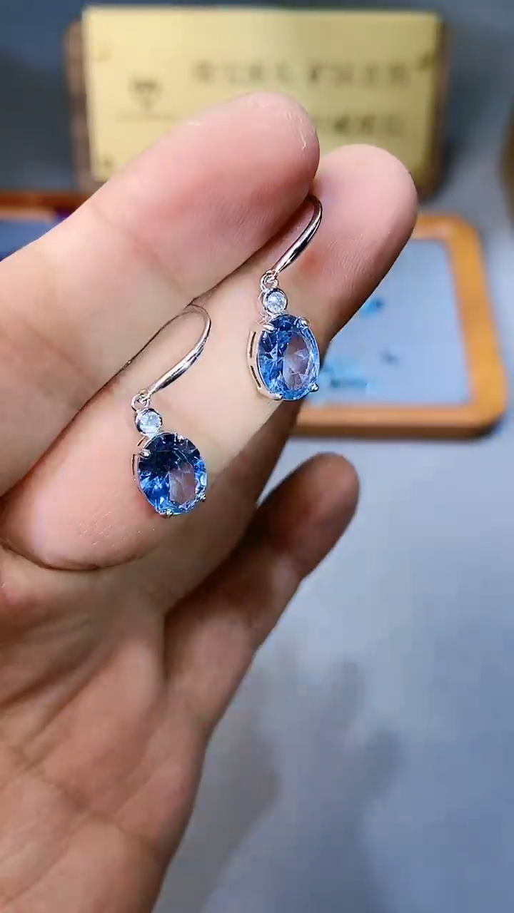 【闪购商品】海蓝宝石耳饰银S925镶嵌354