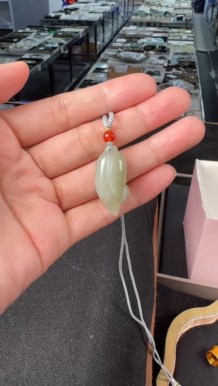 吊坠(不含链)未镶嵌和田玉麦子家族吊坠 PDZ083