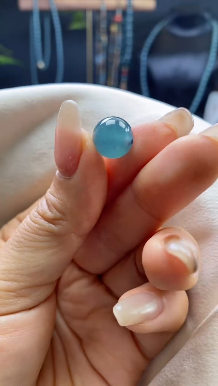 翡翠未镶嵌颈饰1002416375