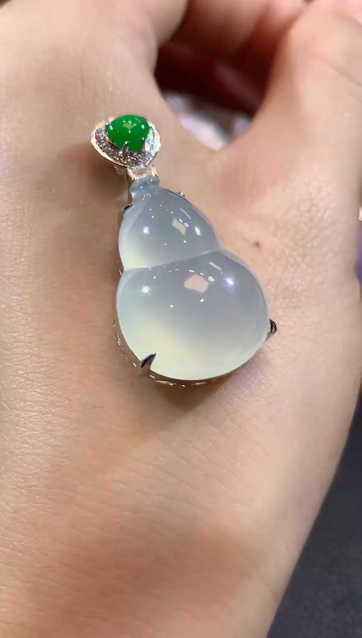 吊坠(不含链)18K金镶嵌翡翠d31