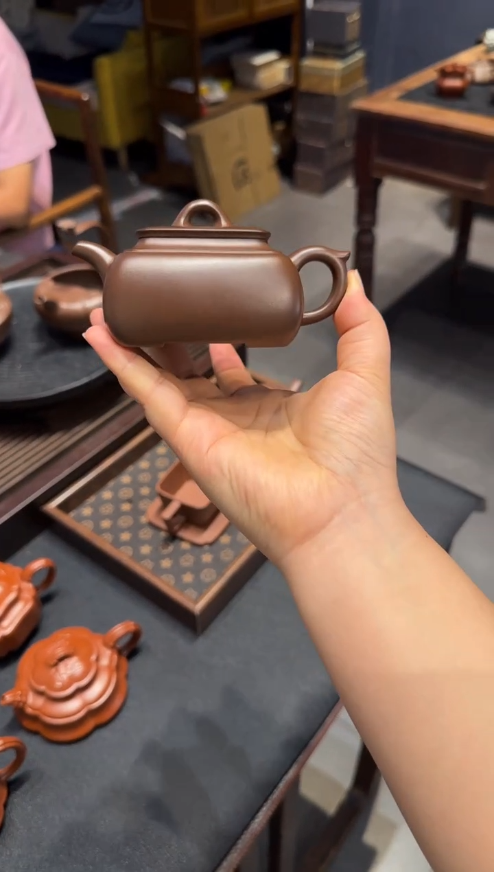 茶壶紫砂向*长四方 紫砂壶