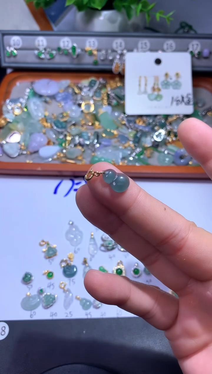 翡翠银S925镶嵌吊坠(不含链)1