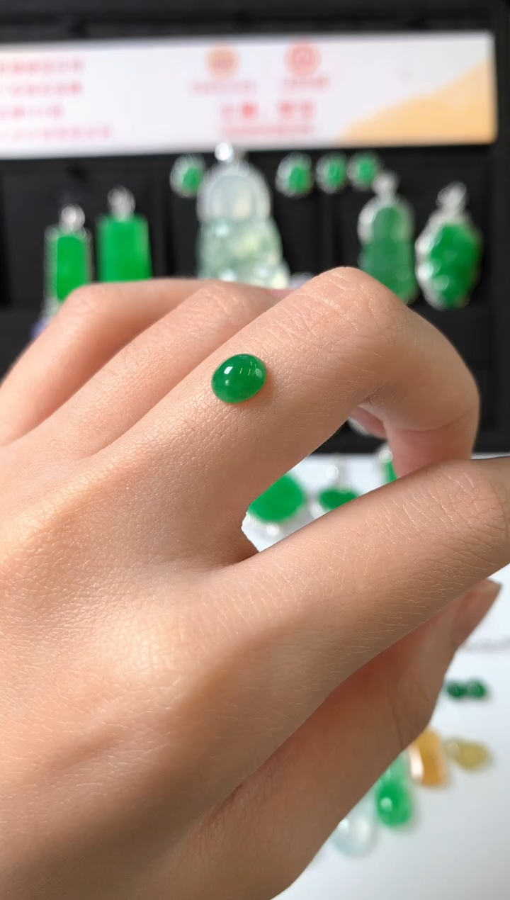 未镶嵌定制翡翠裸石（镶嵌定制）