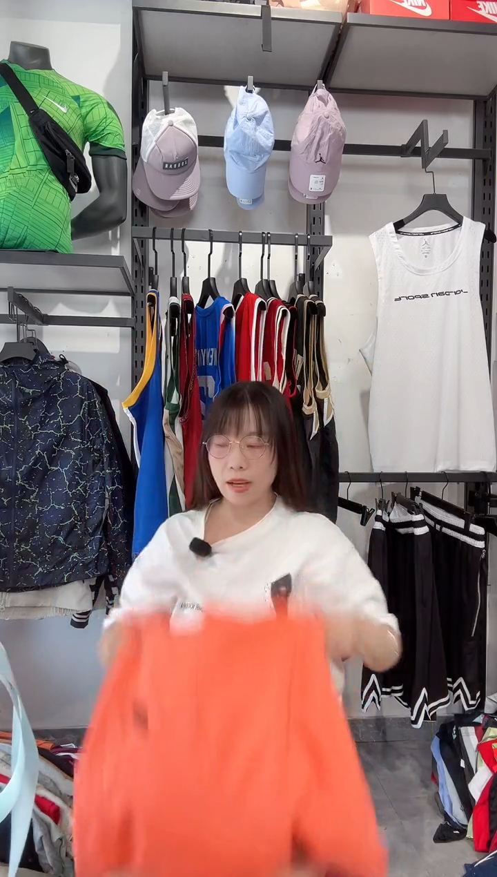 1109编码 瑕疵款以直播间过款为准 尺码l 